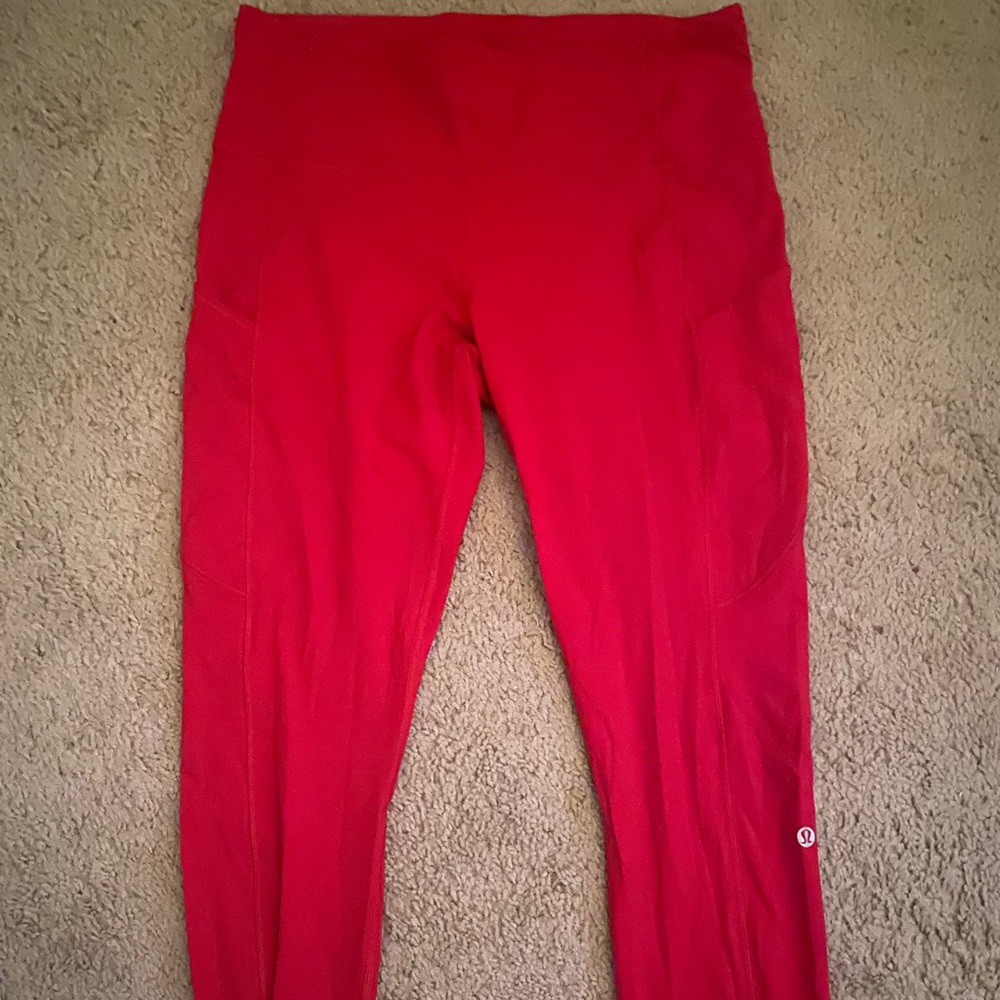 New W/O Tags LULULEMON Red Cropped Lux Pant